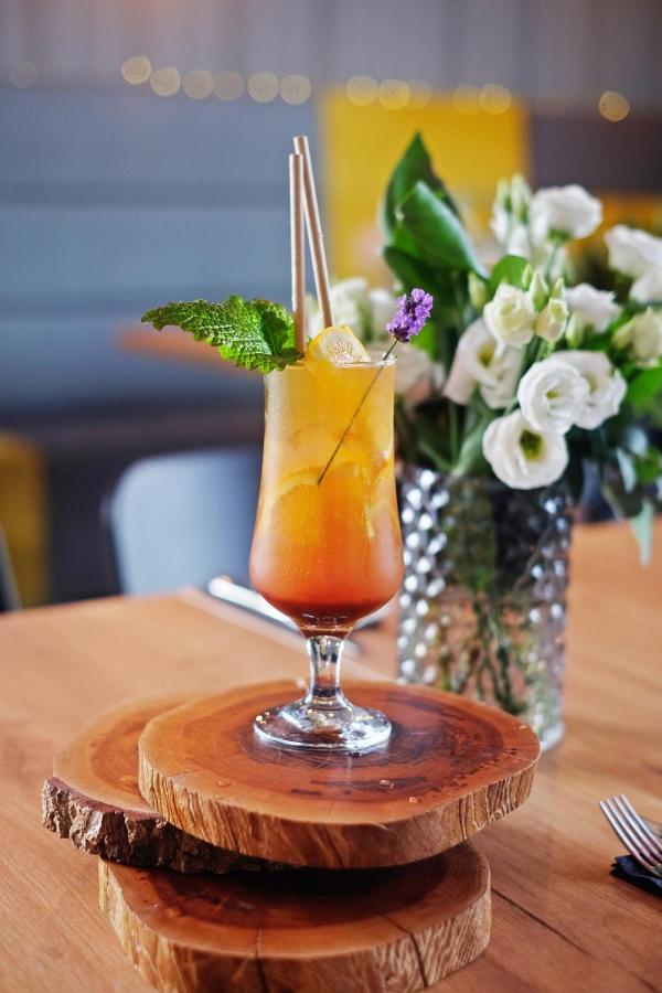 Hotel Mazurek Kolo  ภายนอก รูปภาพ